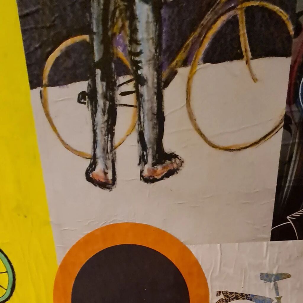 Su urbikerz.it trovate tutte le foto della seconda tappa di Urbikerz Paste Up Fest come questa di Carlo Persico @boanthropy0 che ne ha già spedite altre due che saranno installate nella terza e ultima tappa... E voi a che punto state con il v… instagr.am/p/CsGuIhoNFJL/