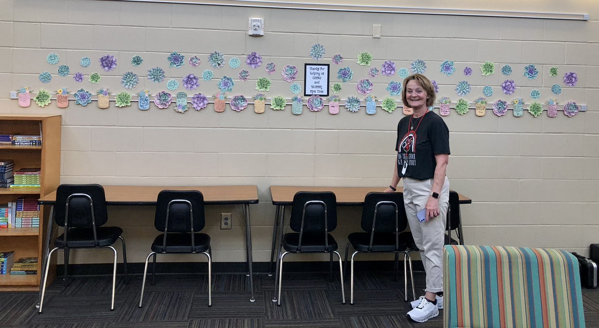 Hansen5thGrade's tweet photo. Happy Teacher Appreciation Week to Mrs. Tina and Ms. Erin! We are so lucky to have such kind, caring and helpful paraeducators working with our students at Hansen and @CF_schools! https://t.co/MqXWlcqeMa