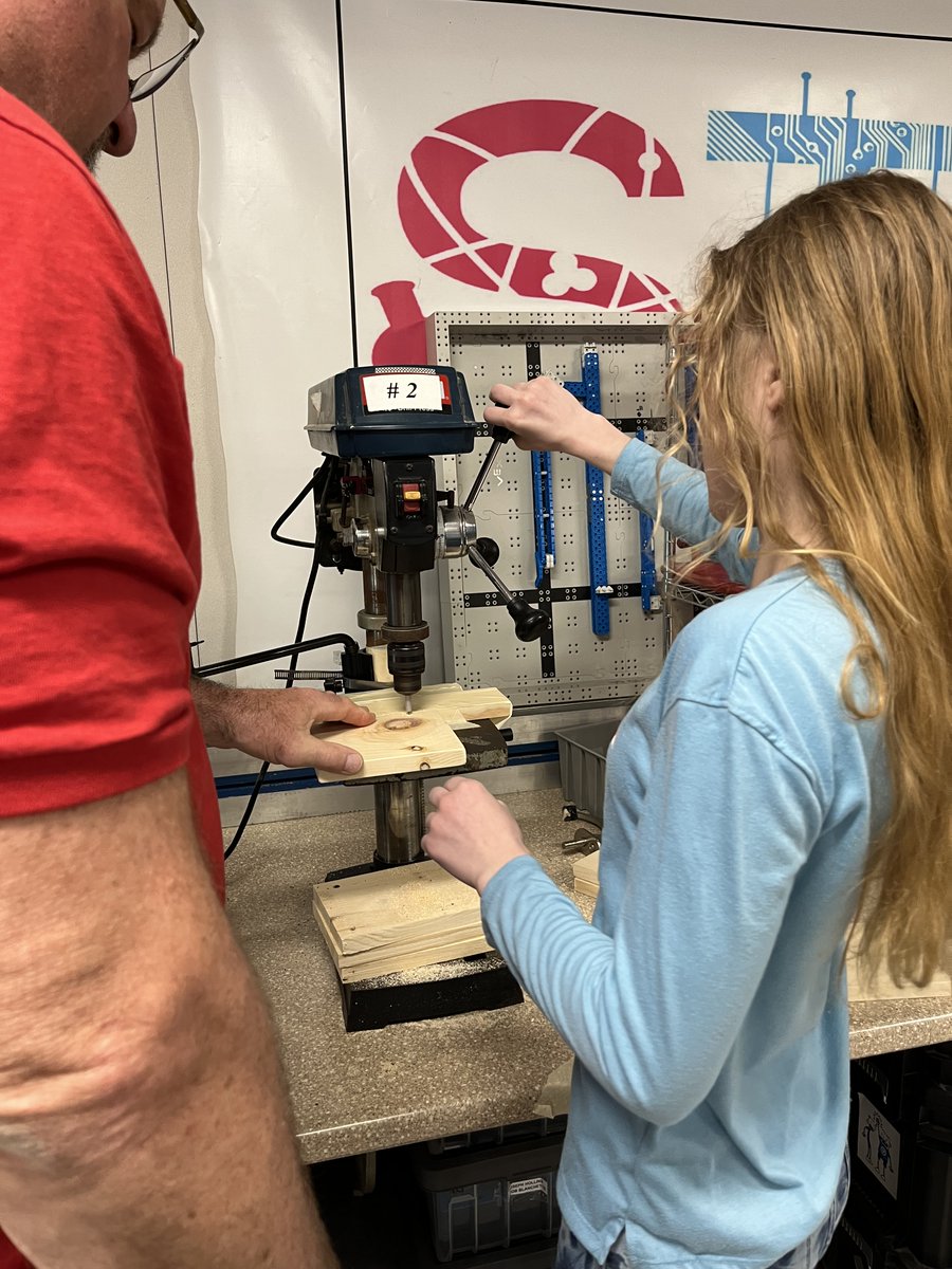 The BMS Life Skills Class built robin nest shelves/bird feeders with Mr. Wernig in STEM class. Students cut, sanded, nailed and helped hang them around Belmont Middle School