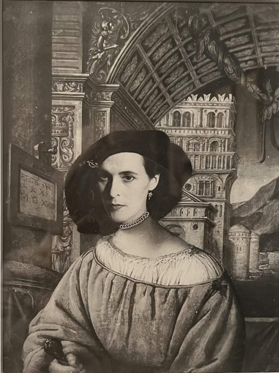 #LeonoraCarrington REVELACIÓN en el @MuseoThyssen pretende rendir homenaje a esta singular artista y dar a conocer la compleja riqueza de su vida y obra. Una vida más rodeada de arte que de producción propia. 

Artes 110, 1944

📷 #LeeMiller , 1939
📷 #KatiHorna, 1957