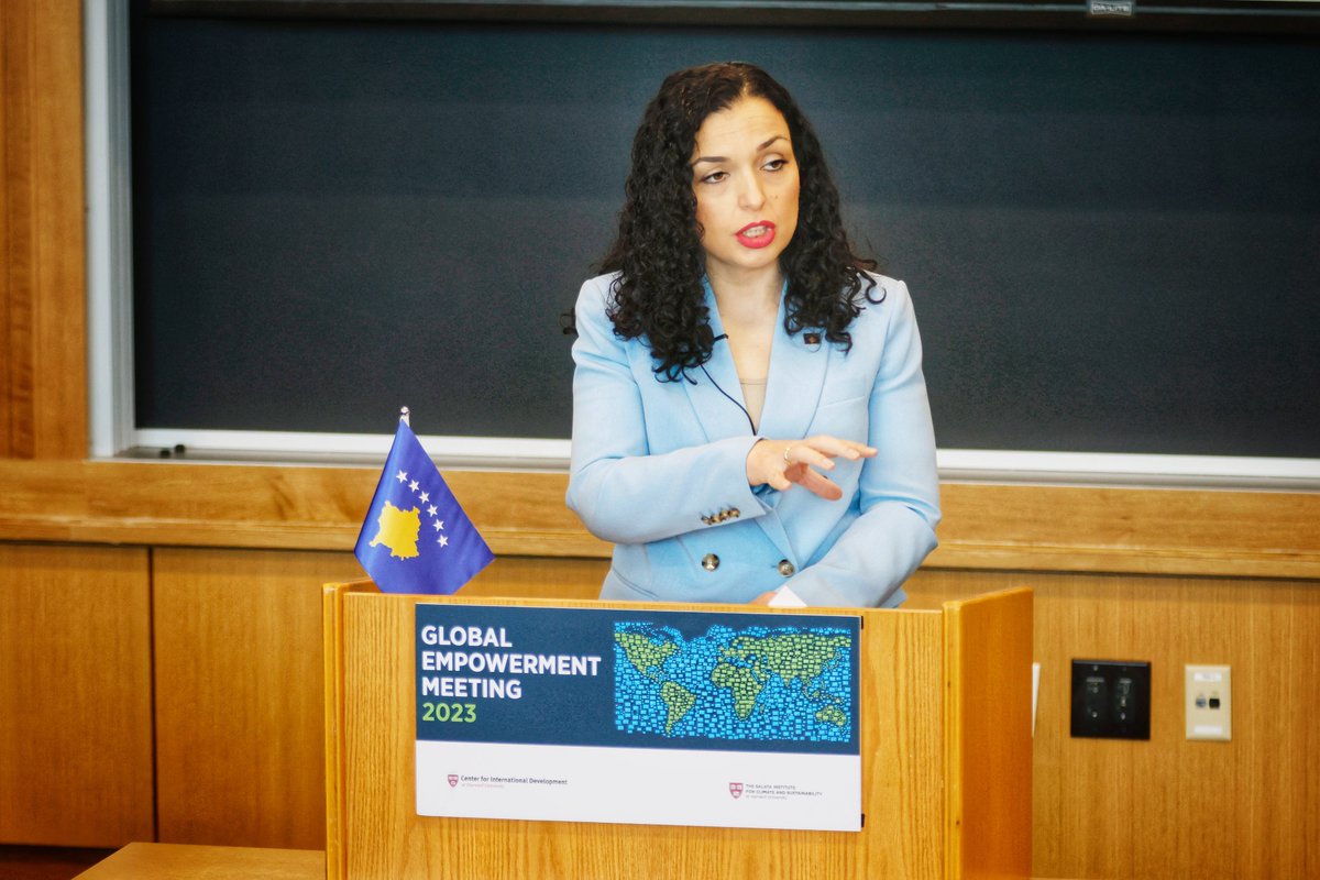 Dr. Vjosa Osmani Sadriu, President of the Republic of Kosovo, delivers the #GEM23 keynote address.

'Navigating in a World of Climate Urgency: The Republic of Kosovo and the Importance of Global Partnerships'  

@VjosaOsmaniPRKS #HarvardClimateActionWeek