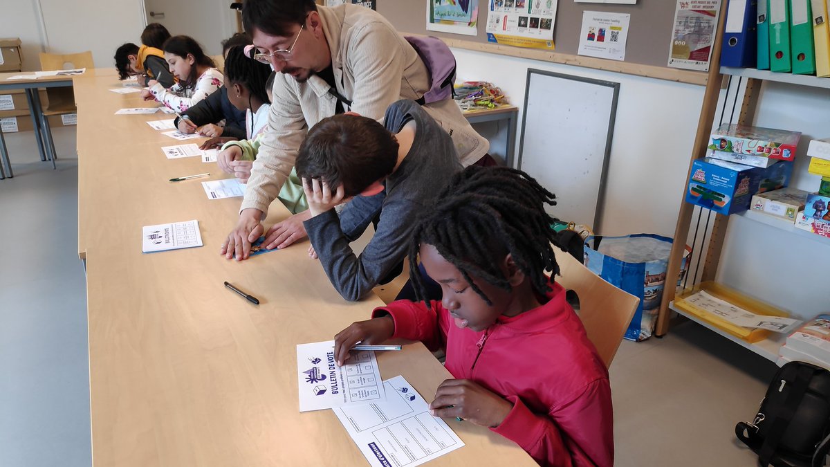 Ecole Jacques Prévert Rennes tweet media