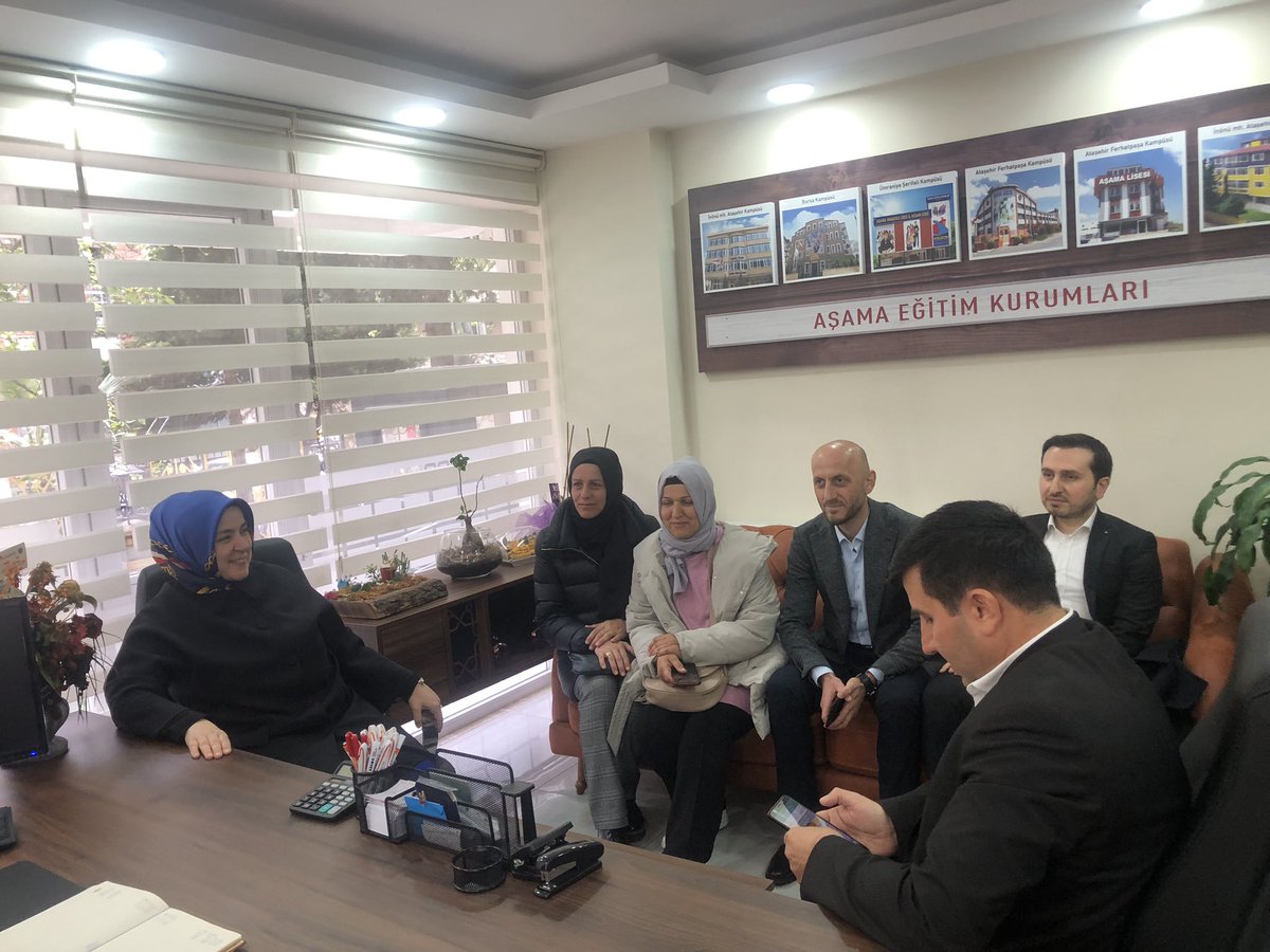 tugbaisikercan's tweet photo. Özel Aşama Lisesi yöneticisi Serhat Hanım’ı ziyaret ettik.

Nazik ev sahiplikleri için teşekkür ediyorum. 

#AdımAdımİstanbul
@Akparti 
@akpartiistanbul 

📍Ataşehir | @atasehirakparti https://t.co/IbYZCrnbUx