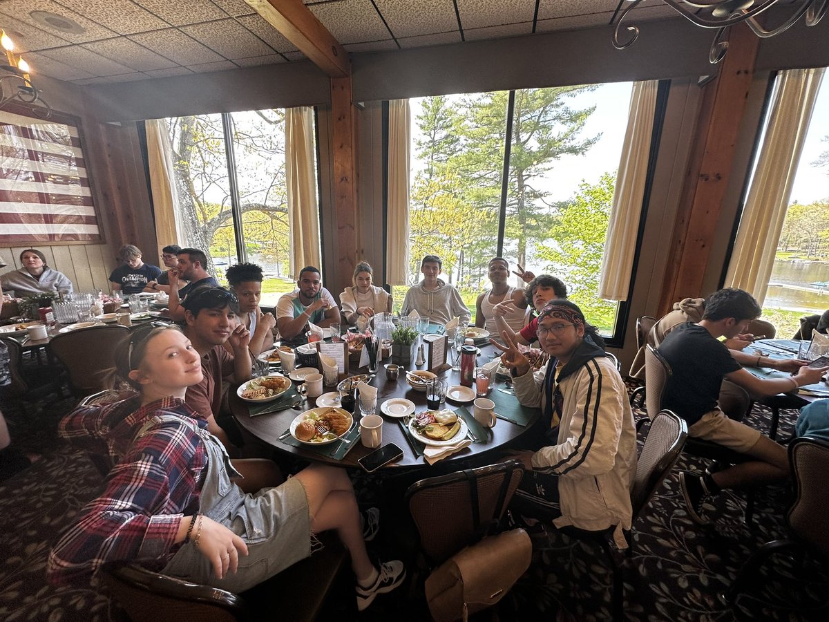 MIHSNYC's tweet photo. Our Seniors had a blast @ Woodloch Pines for their Senior Trip! Making MIHS memories! #seniortrip #seniorclass2023 https://t.co/wx5XhrLFRB