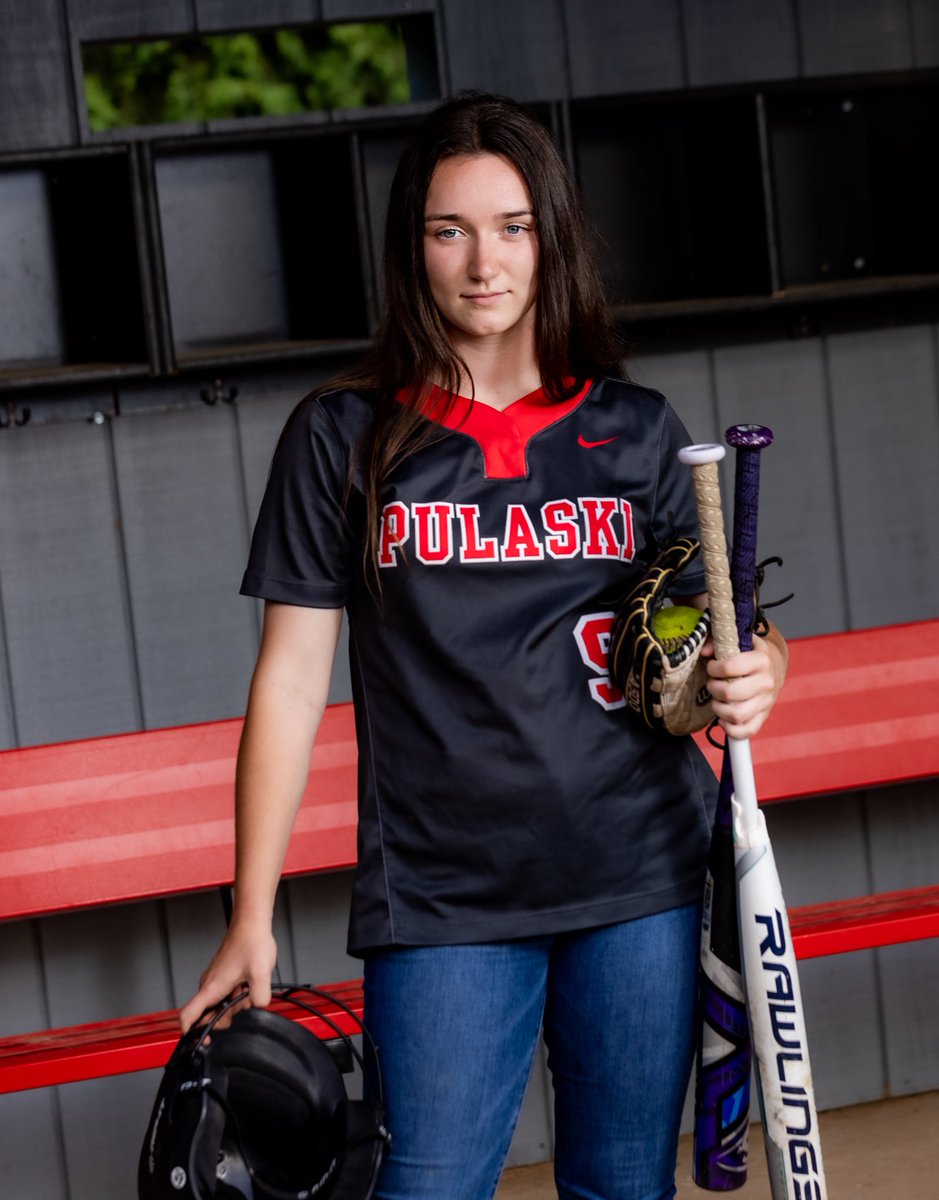 Pulaski_SB's tweet photo. Senior Shoutout #3 goes out to Hailey W!  Don’t stop until your proud is a quote she lives by😊.  Some of her favs: 🍉, chicken tenders &amp; watching Criminal Minds.  One of Hailey’s cherished memories is growing up with her dad as her 🥎 coach.  Enjoy UW-LaCrosse in the fall. https://t.co/jVLluancR0