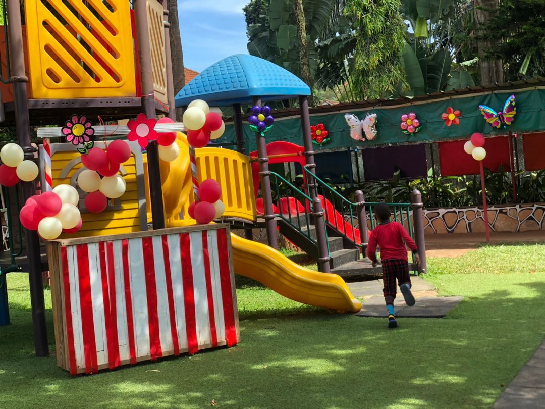 PeekABoosch's tweet photo. “A child can teach an adult three things: to be happy for no reason, to always be busy with something, and to know how to demand with all his might that which he desires.” ~ Paulo Coelho

Enjoy your holiday our little Angels

#PeekAbooHoliday
#holidays #children #toddlers  #kids https://t.co/Aq3BPHRYh2