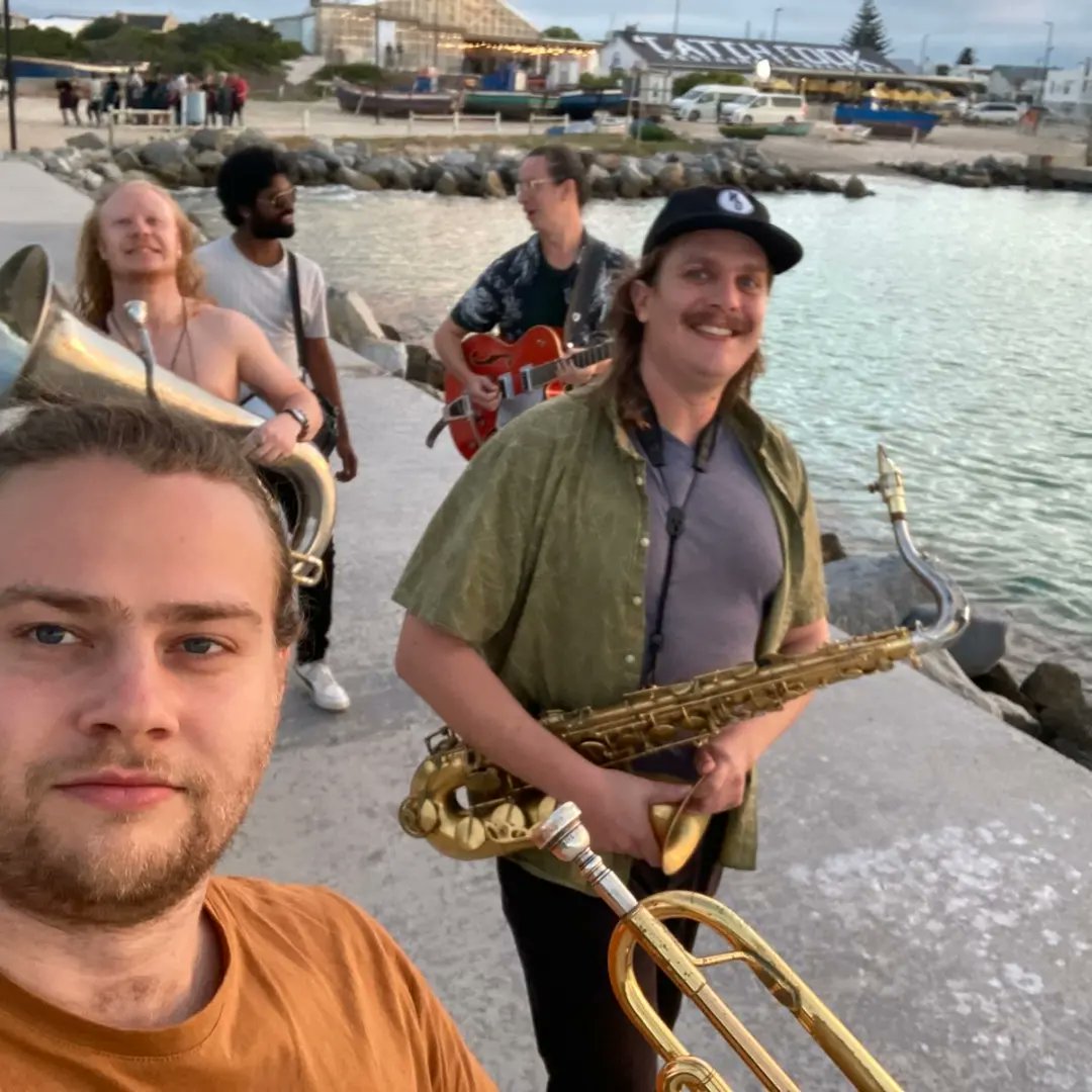 Bit of mid-week fun yesterday being part of the filming for an episode of #Kokkedoor 
Can't wait to see the final product. We'll keep you posted.
Thought we'll do a watch party and performance when it does air....Anyone keen??

Awkward though if we don't make the final cut 😅 😂