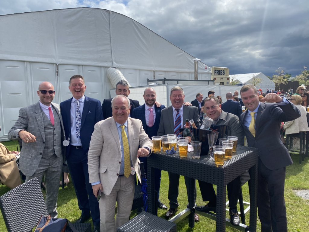 dylanorr7's tweet photo. Chester Day 2 with the A Team https://t.co/tz9VJctgdl