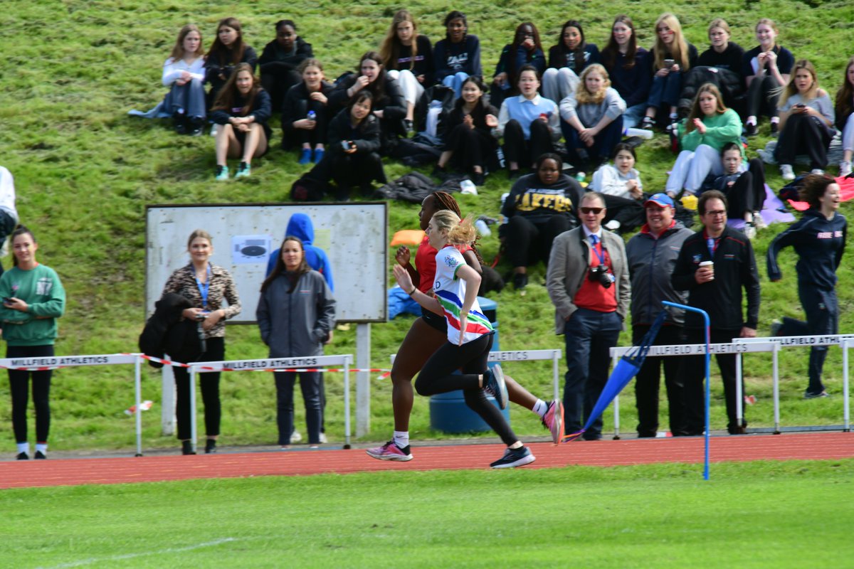 A great day yesterday at our annual House Athletics event! 🏃‍♂️🏃‍♀️
 
 ⭐️There were some outstanding performances including five new track records