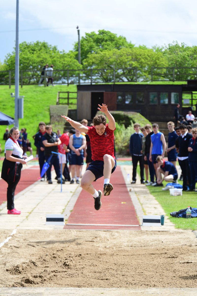 Congratulations to:
🏆 Lucy F - Senior girls long jump 5.98m a record formerly held by the legend that is OM Jazmin Sawyers
😄 Amalia E B – Inter girls shot put – 13.48m! This is a new record by 2.47m
😀 Caden H - Junior boys Javelin - 42.98m