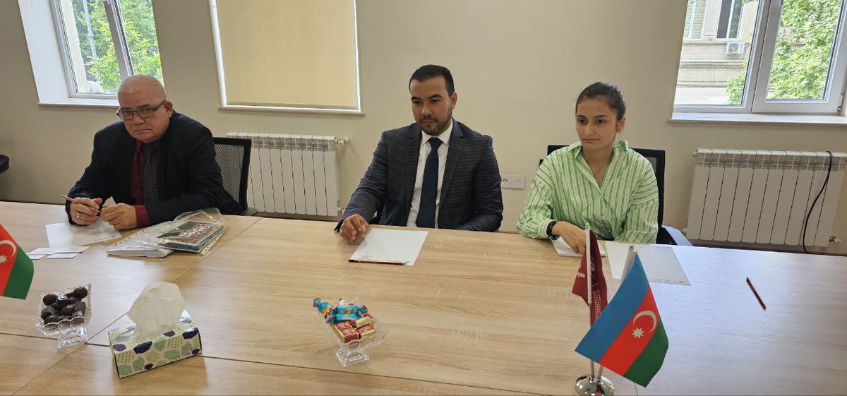 ataa_aze's tweet image. Qarşılıqlı turizm əlaqələrinin inkişafı və əməkdaşlıq imkanları #ATAA sədri Göydəniz Qəhrəmanovla Kubanın  Azərbaycandakı səfiri Carlos Valdes de la Consepsian və Venesuela Respublikasının səfiri Kristofer Alberto Martinez Berroteran arasında keçirilən  görüşdə müzakirə olunub.