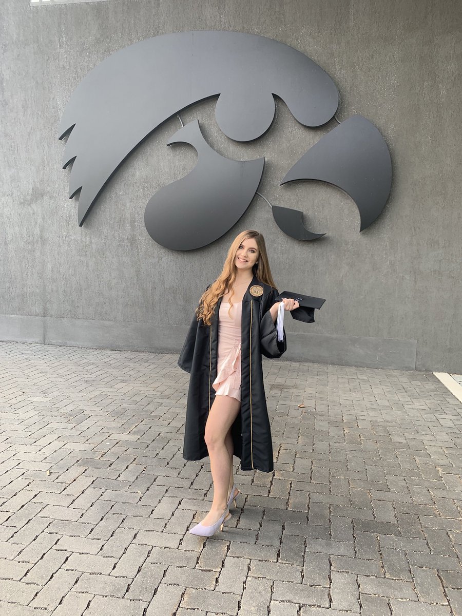 Can’t believe it’s been 3 years since I graduated from Iowa, &amp; 2 years since getting my masters 🥺💛 Once a Hawkeye…