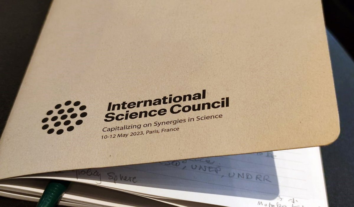 javiergarciamar's tweet photo. Today, I had the privilege to chair the meeting of the International Scientific Unions as President of @IUPAC. This has been an amazing opportunity to contribute to shaping the future of science worldwide! At the @ISC meeting in Paris #SynergiesInScience https://t.co/MTTx7LDD7P https://t.co/xO2Zfv1DIP