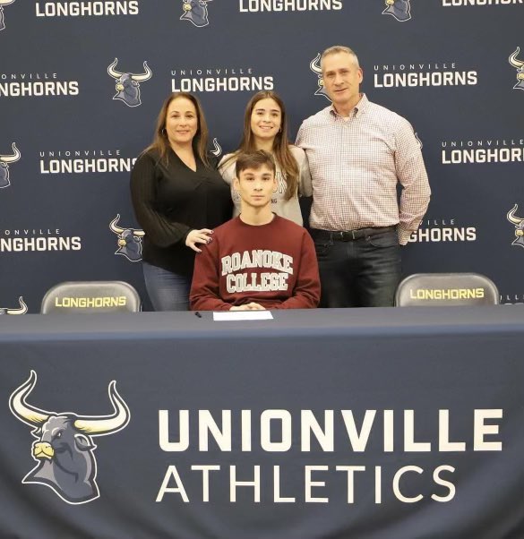 NokeWrestling's tweet photo. Our next commit of #TheBuild23 is Topher Tyron from Chadds Ford, Pa. Welcome Topher!
Topher Tryon
Unionville HS
Chadds Ford, Pa
PIAA AAA State Qualifier
Region Placer
2x Sectional Placer
69-17 Career Record https://t.co/rcCNw05Ox7