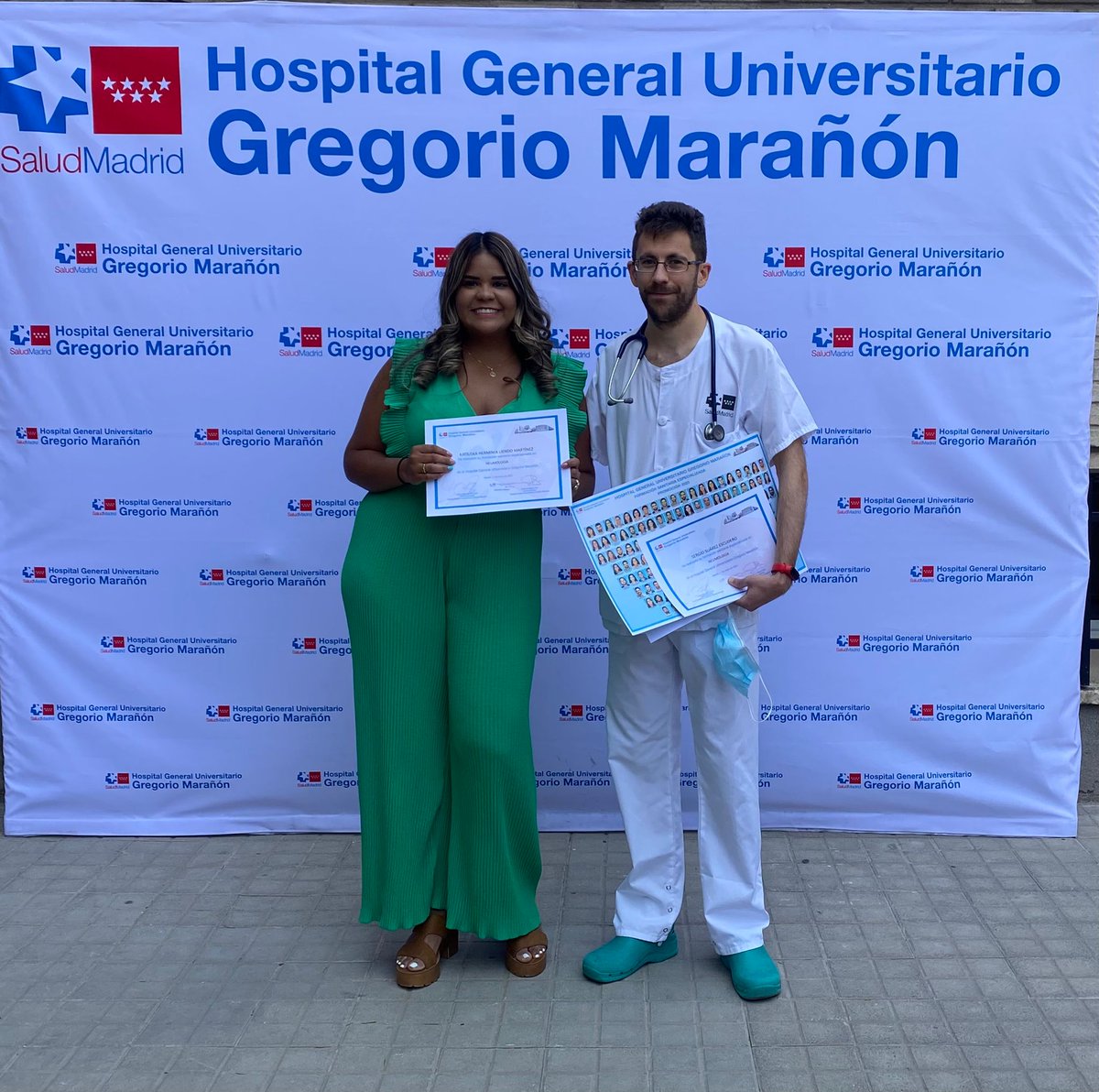 Nuestro Servicio da por finalizada la formación como especialistas de la Dra. Katiuska Liendo y al Dr. Sergio Suárez. Les deseamos un camino lleno de éxito. ¡Enhorabuena Neumólogos! 
👩‍⚕️👨‍⚕️🏥 
#MIR #finderesidencia #HospitalGregorioMarañón