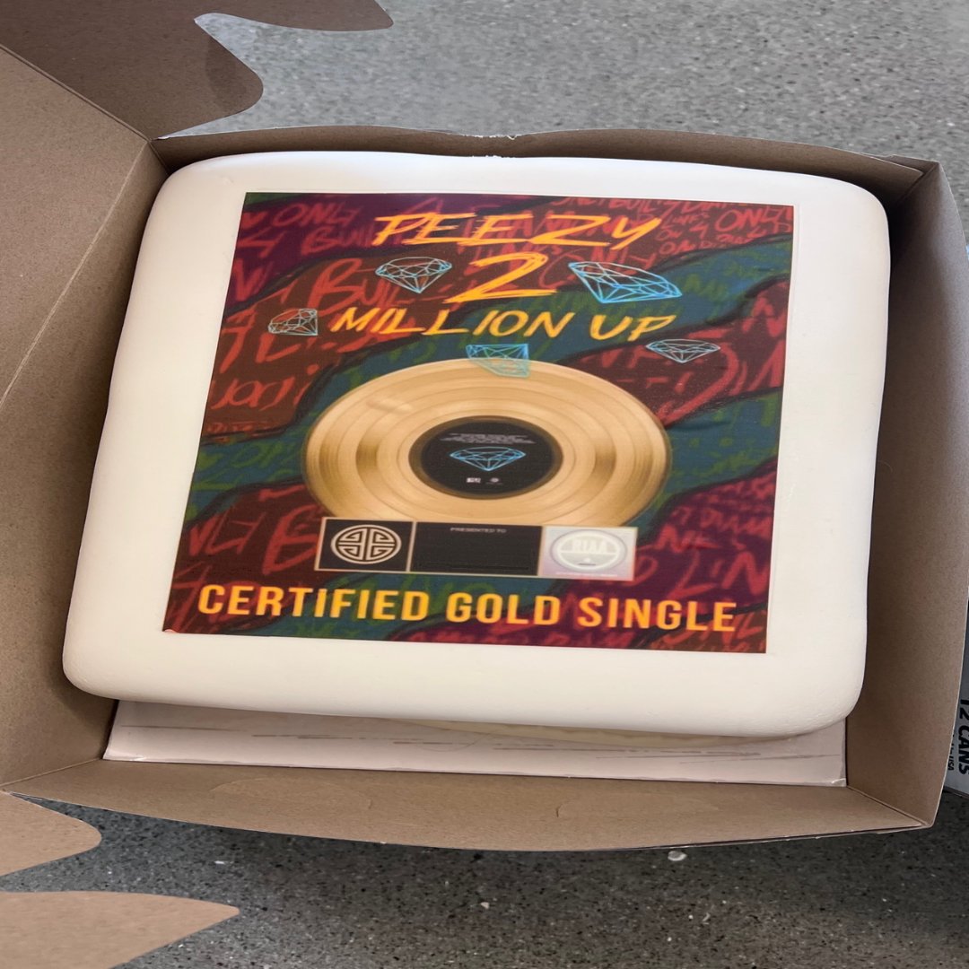 RIAA's tweet image. Congrats @peezy__te on earning Gold for #2MillionUp 📀👏 We can&apos;t think of a better way to celebrate than getting a plaque cake for your first #RIAATopCertified single from your @EMPIRE team! #LabelsAtWork