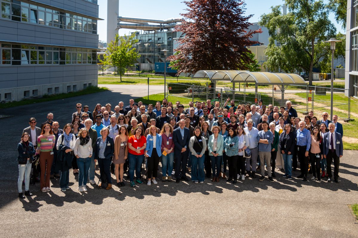 The future of Venus exploration is bright and sunny :) Closing out the 3 days International <a href="/envisionvenus/">EnvisionVenus</a> Venus Science workshop at <a href="/DLR_de/">DLR_de</a> - tons of discussions, networking and so many new ideas! In person and online - we had more than 230 participants