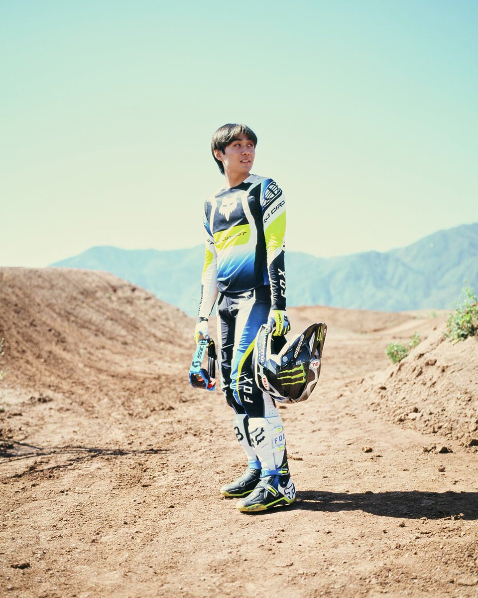 Fox Racing tweet media