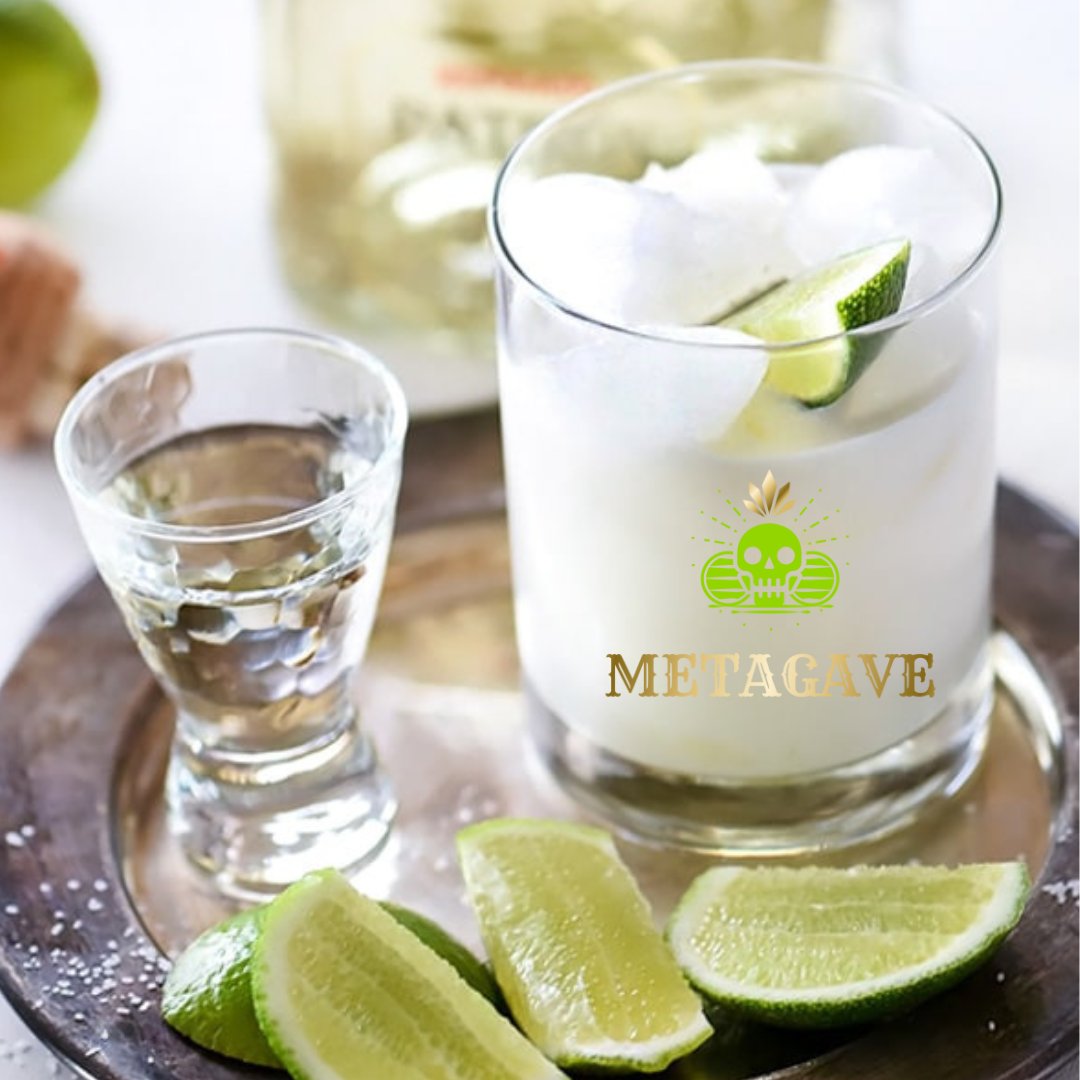 tequilastar's tweet photo. Happy Thirsty Thursday! We are definitely feeling the summer vibes down here in FL &amp; so I am sharing this tropical Coconut Margarita recipe:🍹🌞

🥥 1 1/5 oz @metagavetequila Reposado
🥥 .5 oz @cointreau_us 
🥥  1 oz coconut cream
🥥 .5 oz fresh lime juice
🥥  splash of half/half https://t.co/Dy8xB3Sqfq