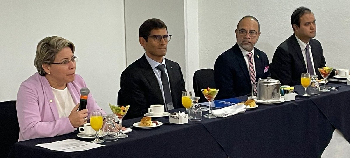 UNODC_ROPAN's tweet photo. y enfrentar el crimen organizado involucrado en #TrataDePersonas y #TráficoDeMigrantes para llevar las acciones operativas a decisiones judiciales.
Esta actividad es posible gracias a @CanadaFP @EmbCanCRHNNI en el marco del #ProyectoTurquesa. https://t.co/EfADMQpelz