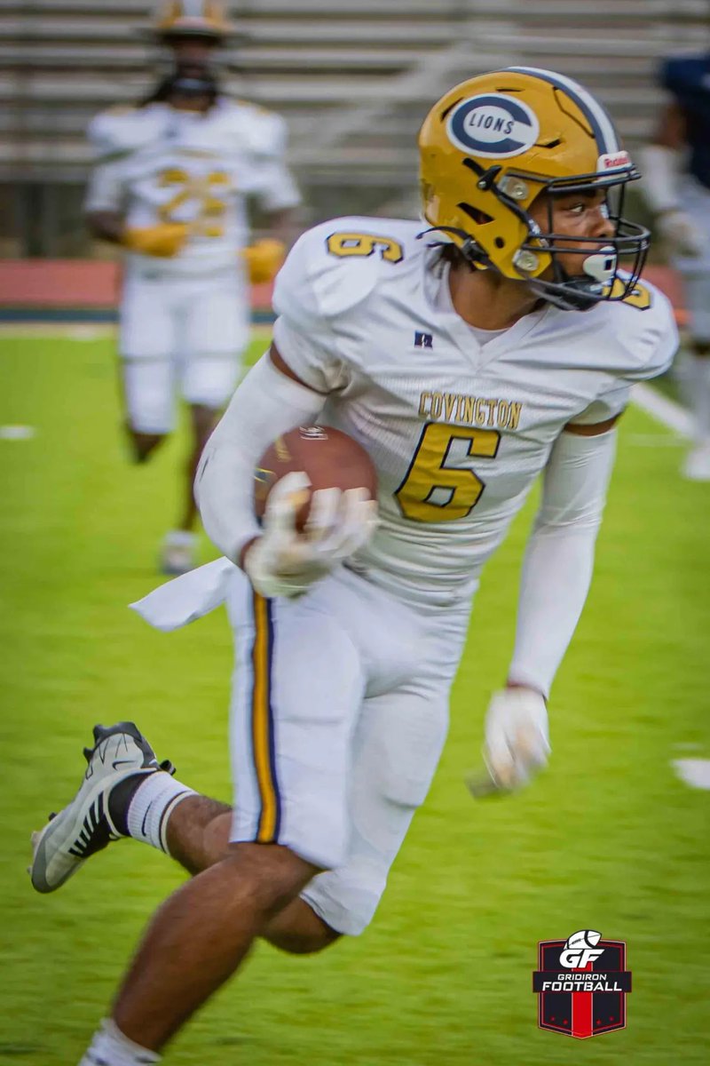 KylenWilliams07's tweet photo. spring ball💛#1td2tackles https://t.co/tEZDz1ujbh