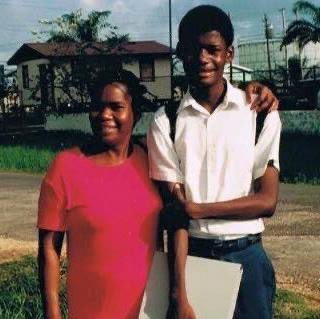 dalemcdougall's tweet photo. Mommy and me. ❤️ #MothersDay2023 #RestInPeace #Missingyou https://t.co/hXu50tE4cC