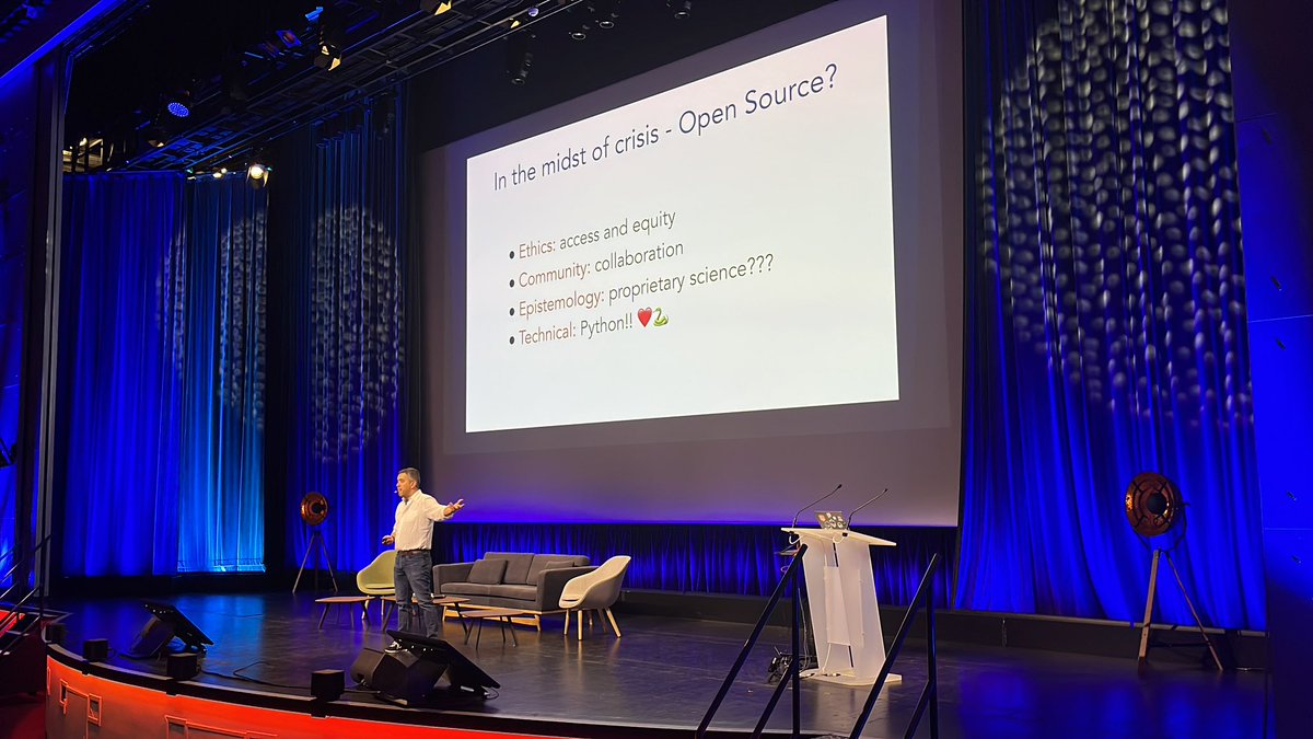 JupyterCon 2023 tweet media