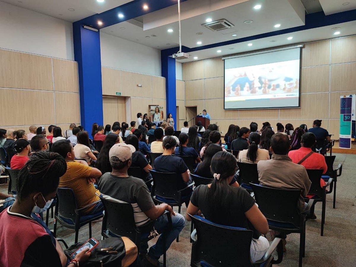 PROCOLOMBIACO's tweet photo. 📸 Así fue nuestra sesión de #Futurexpo en Santander de Quilichao, Cauca 🇨🇴, actividad en la que reunimos 1⃣0⃣2⃣ asistentes, entre ellos población diferencial y varias empresas lideradas por jóvenes y mujeres 🙋.

Vea más sobre la actividad ⬇️ https://t.co/sFhVGYHgS9