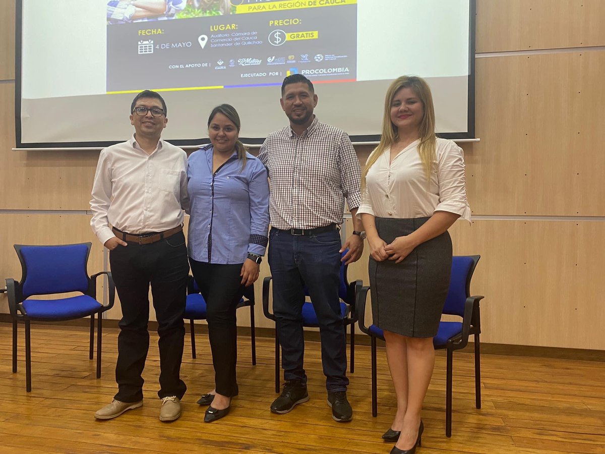 PROCOLOMBIACO's tweet photo. 📸 Así fue nuestra sesión de #Futurexpo en Santander de Quilichao, Cauca 🇨🇴, actividad en la que reunimos 1⃣0⃣2⃣ asistentes, entre ellos población diferencial y varias empresas lideradas por jóvenes y mujeres 🙋.

Vea más sobre la actividad ⬇️ https://t.co/sFhVGYHgS9