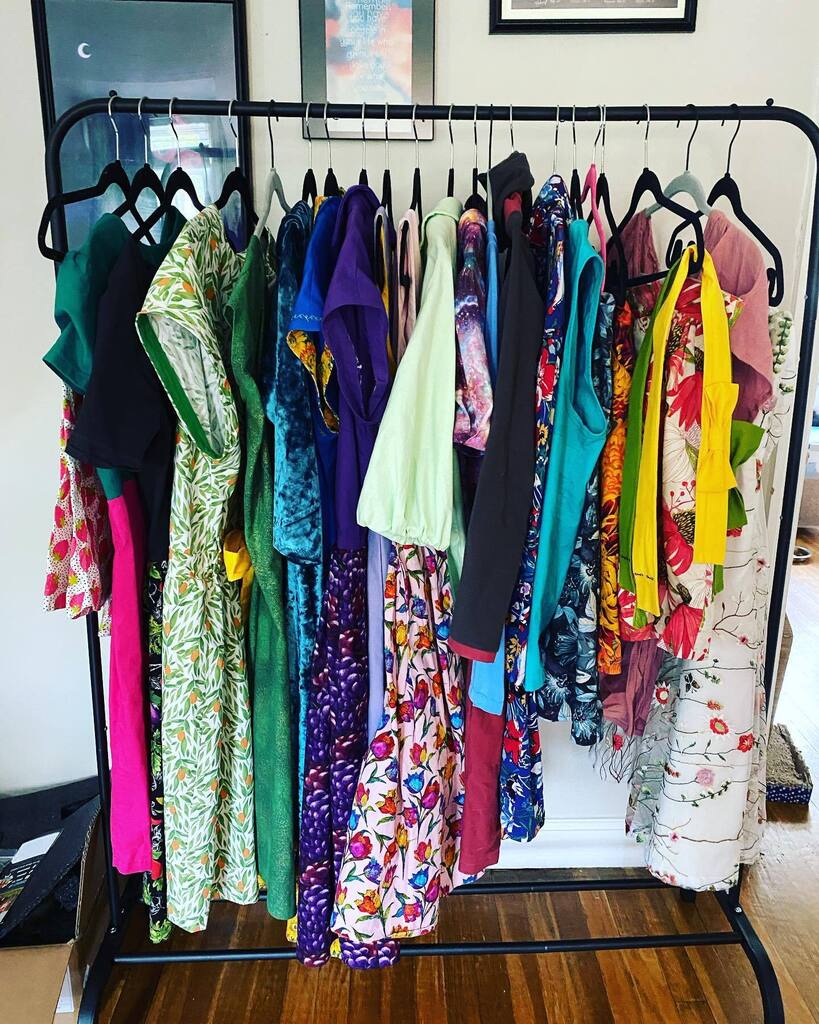 Miri Loves Leafies 🌻💙💛 tweet media