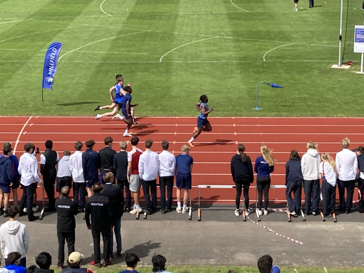 House Athletics saw some great performances #eagles ⁦<a href="/MillfieldSport/">MillfieldSport</a>⁩ 🦅🦅🦅🦅🌟🌟🌟🌟🌟🌟🏃🏃🏃🏃🏃🏃