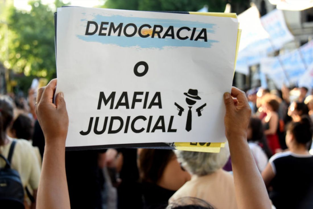 NormaLopezSF's tweet photo. Por eso, ante el atropello sistemático de la Corte Suprema de Justicia, nos movilizamos.

Este jueves 11 desde las 17hs nos vemos en la Ronda de las Madres de Plaza 25 de Mayo (Buenos Aires y Córdoba) #Rosario https://t.co/lXrn9wKv7e