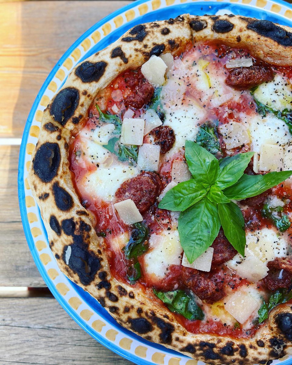 freddysgalway's tweet photo. 🍕🍕🍕 https://t.co/zzZe9xQmjj