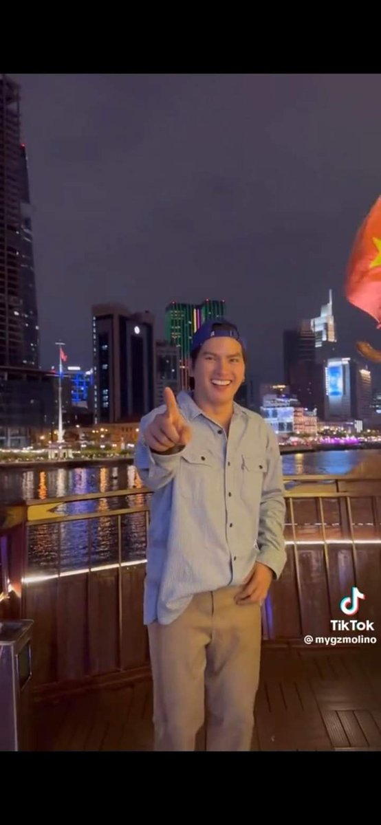 MAHAL KA NAMIN BUNSO

#MYGZMOLINOinAbeerden