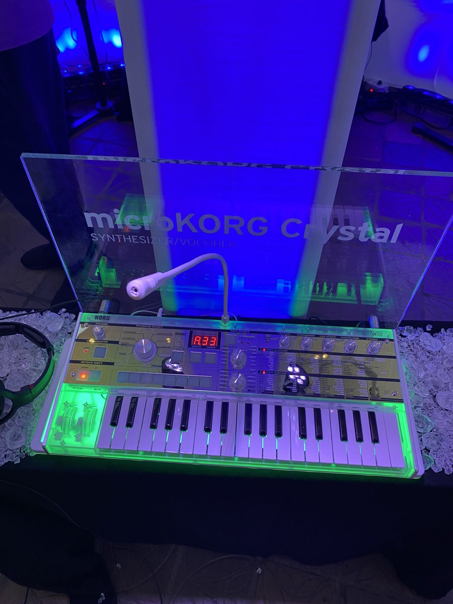 djshopby's tweet photo. 📷 C 11 по 13 мая в Берлине проходит выставка Superbooth 2023.

Предлагаем ознакомиться с эксклюзивными фото новинок прямо с места событий. 📷

Встречайте
📷 Процессор Analog Heat +FX от Elektron
📷 Юбилейный microKorg с прозрачным корпусом

#superbooth23 https://t.co/UwzODy3t6G