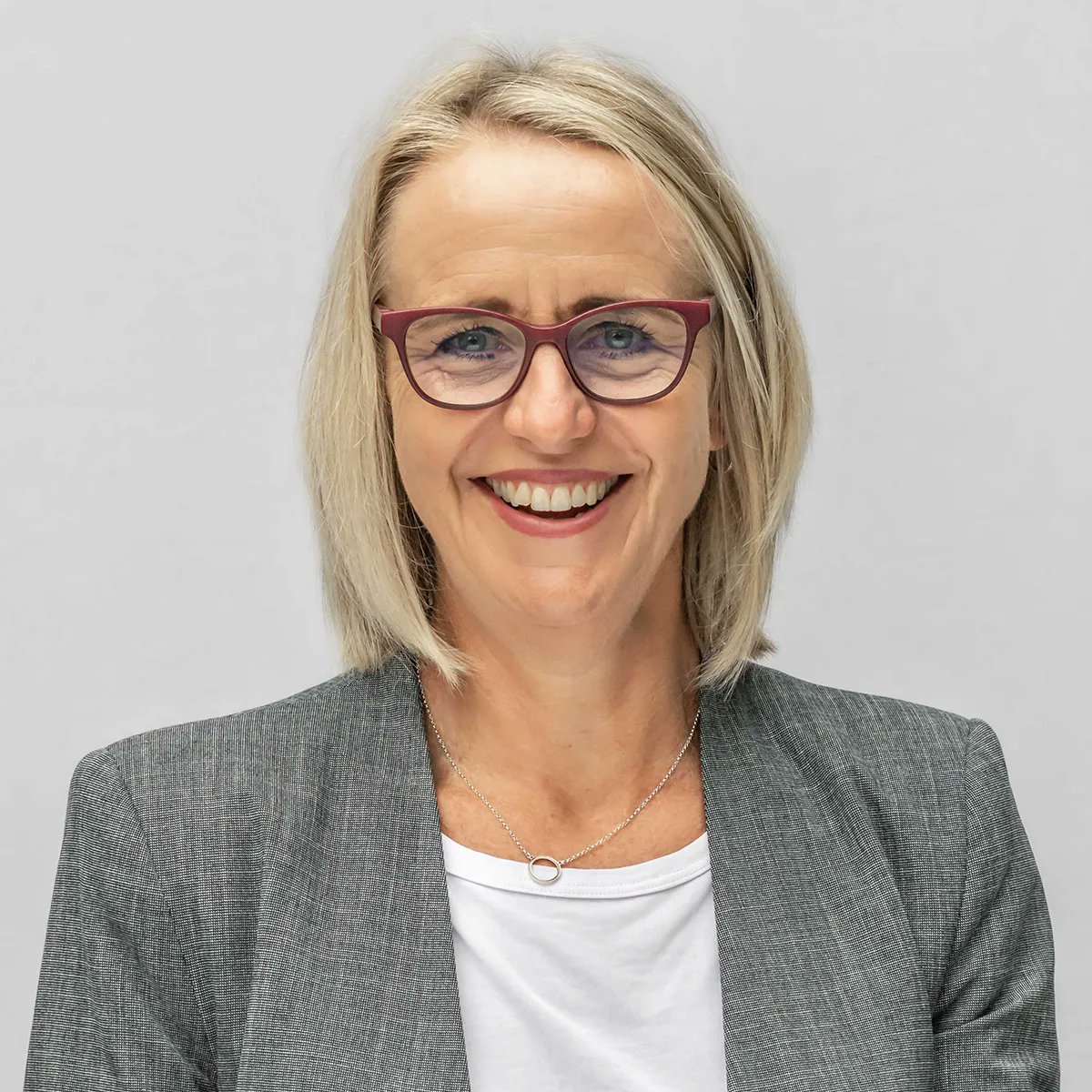 CanDoConsultSA's tweet photo. “Being able to attract superior talent into our business means we can deliver solutions that are simply better than others - we are very proud of the extraordinary talent in our team of incredibly experienced, passionate and talented people,” Lyndsey Martin - MD

#WeAreThirty https://t.co/cOY016JnqL