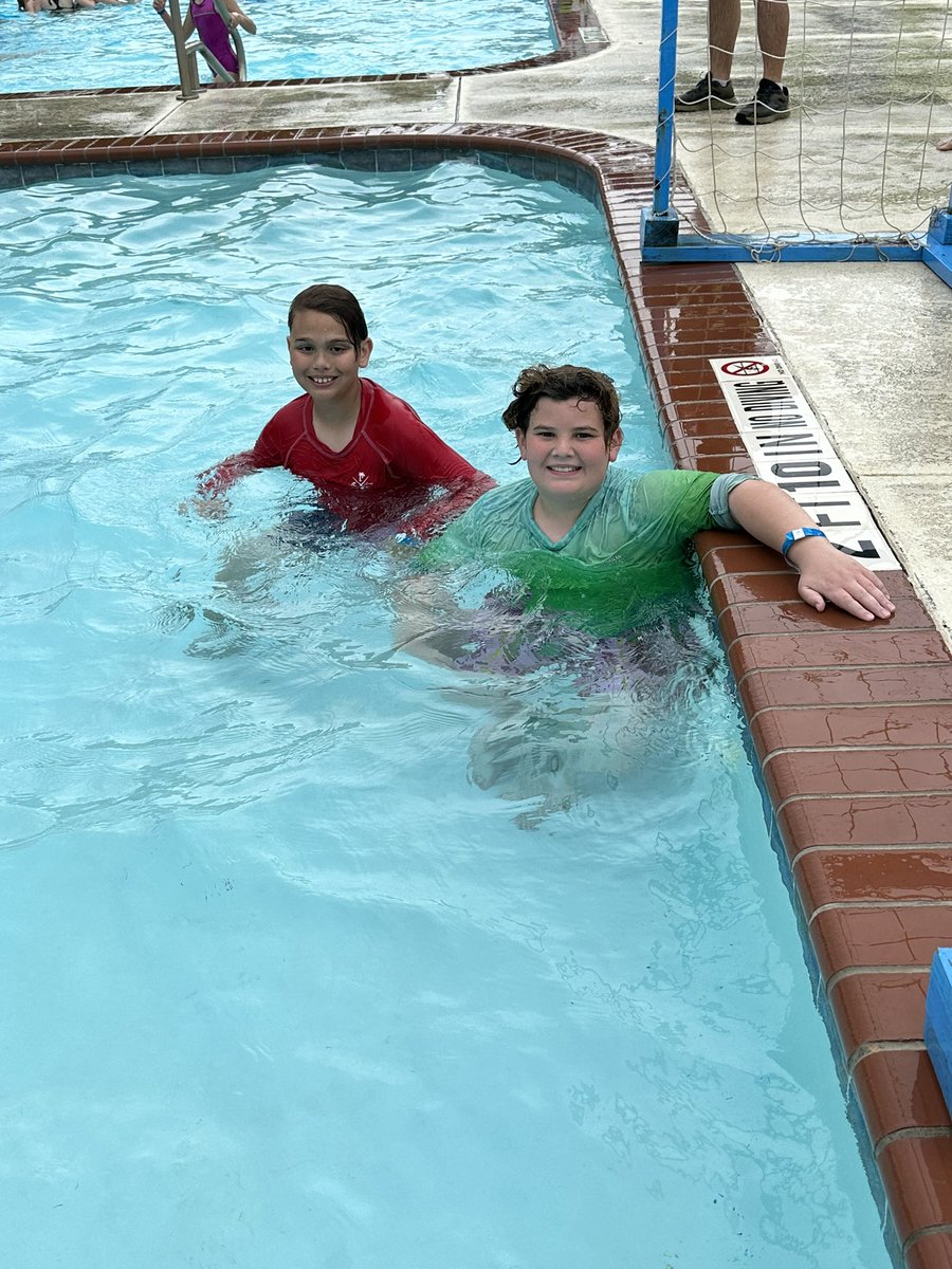 Meredith Schaaf tweet media