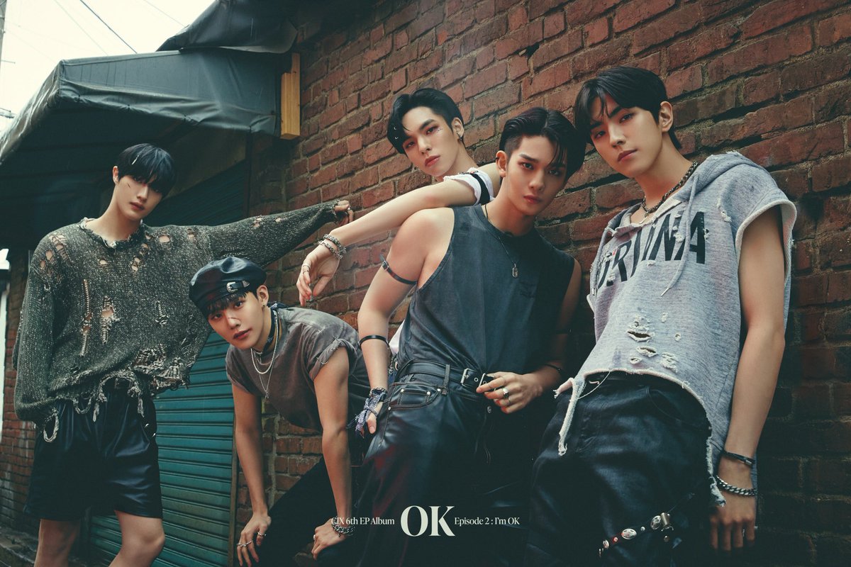 CIX(씨아이엑스) 6th EP Album 'OK' Episode 2 : I’m OK

Group Concept Photo A

2023.05.29 6PM (KST)

#CIX #씨아이엑스 #BX #승훈 #배진영 #용희 #현석 #OK_Episode2 #ImOK