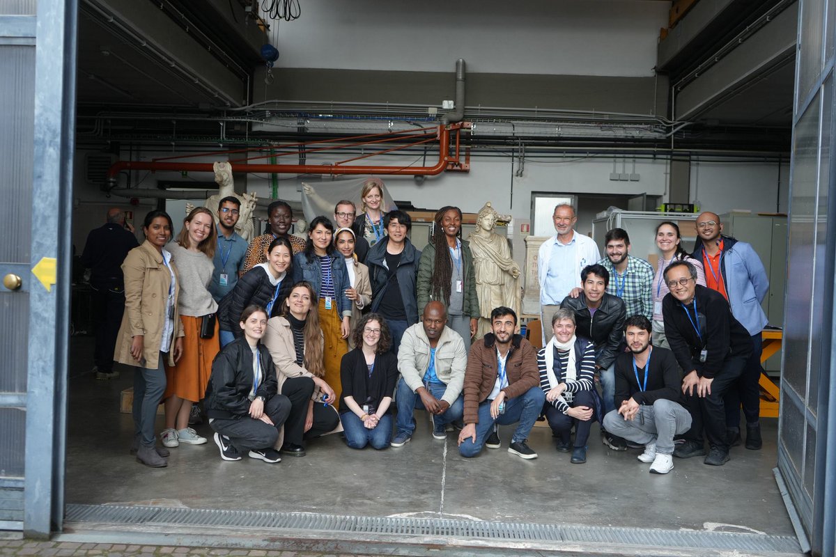 #ICCROM #CBH23 participants had the opportunity to visit the #VaticanLab. It was a unique opportunity to see where cutting-edge research takes place &amp; to learn more about conservation practices. We thank Guy Devreux, Head of the Vatican Museums' Restoration Lab, for the visit.