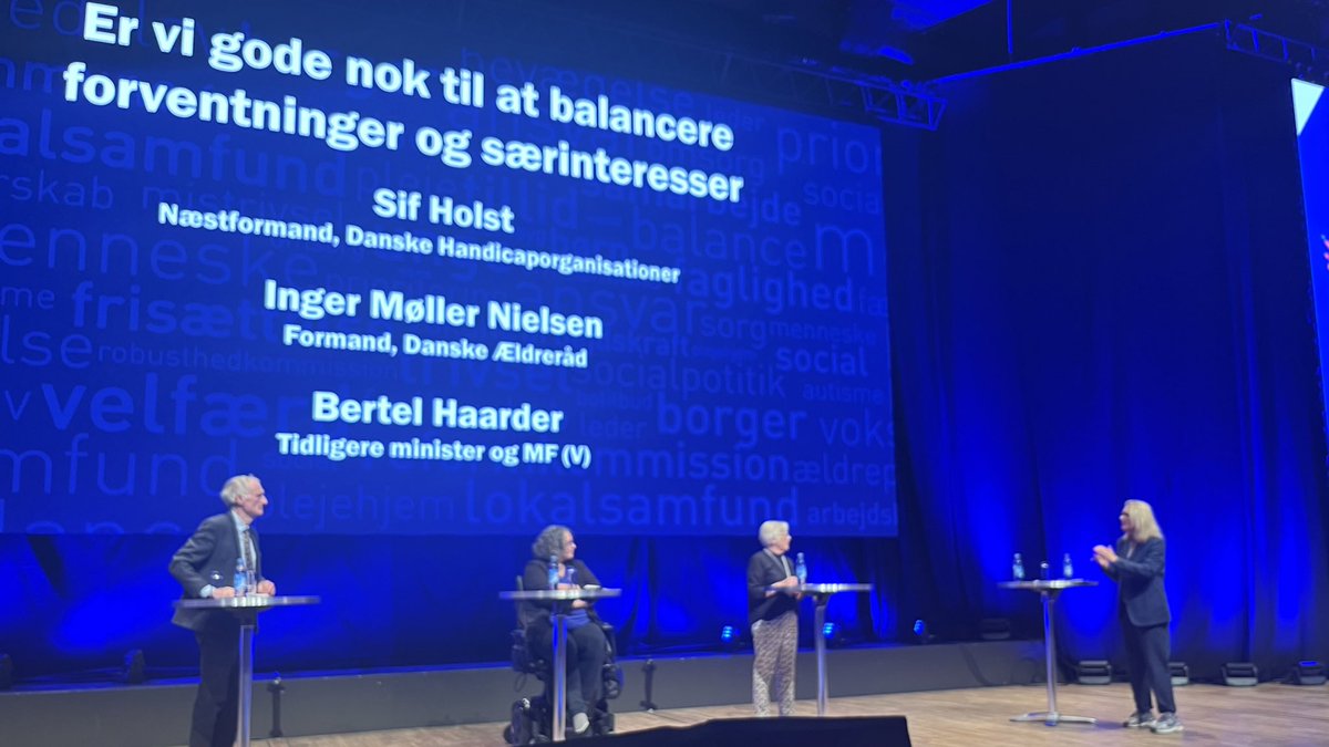 Vi skal have flere mennesker med handicap til at få en uddannelse og i job.

Der ligger et kæmpe potentiale, lyder det fra <a href="/SifHolst/">Sif Holst</a> på KL-scenen i Aalborg. 

Og inddrag os i handicaporganisationerne - vi ved, hvor skoen trykker.