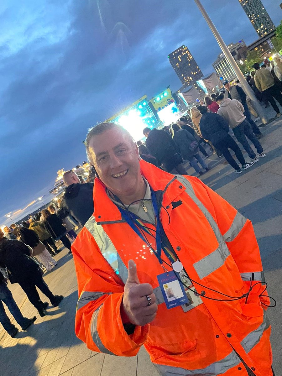 lpool_LSSL's tweet photo. #LSSLSupportingEurovision What a night! Last night's clean up ✨🧹🗑️... Plus a pic of our #StreetCleansing Supervisor Paul enjoying working at the Lightning Seeds 🎶😆
#Eurovision #EurovisionVillage #EUROVISION2023 https://t.co/vfCMAddOwx