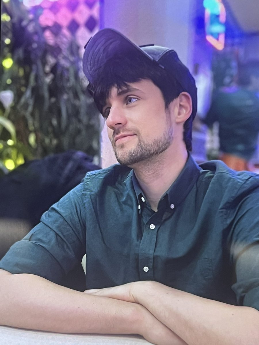 dkoldun's tweet photo. Приглашаю вас на день рождения меня 

https://t.co/zf1mwM3dWH https://t.co/qL1t8TTTj0