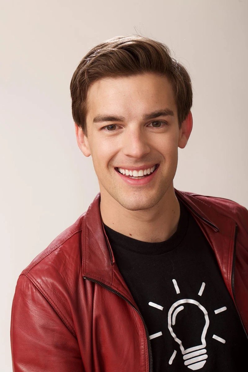TheDailyMatPat's tweet photo. Day one #getdailymatpatafollow @MatPatGT https://t.co/e1MjsMo46Q