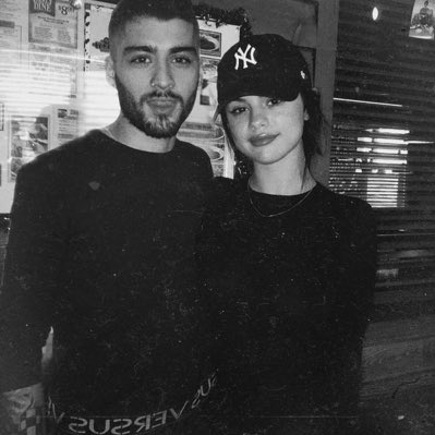 lNNSANNE's tweet photo. I love you more than words can say. 🤍 #NewProfilePic https://t.co/fuvHgFQAiv