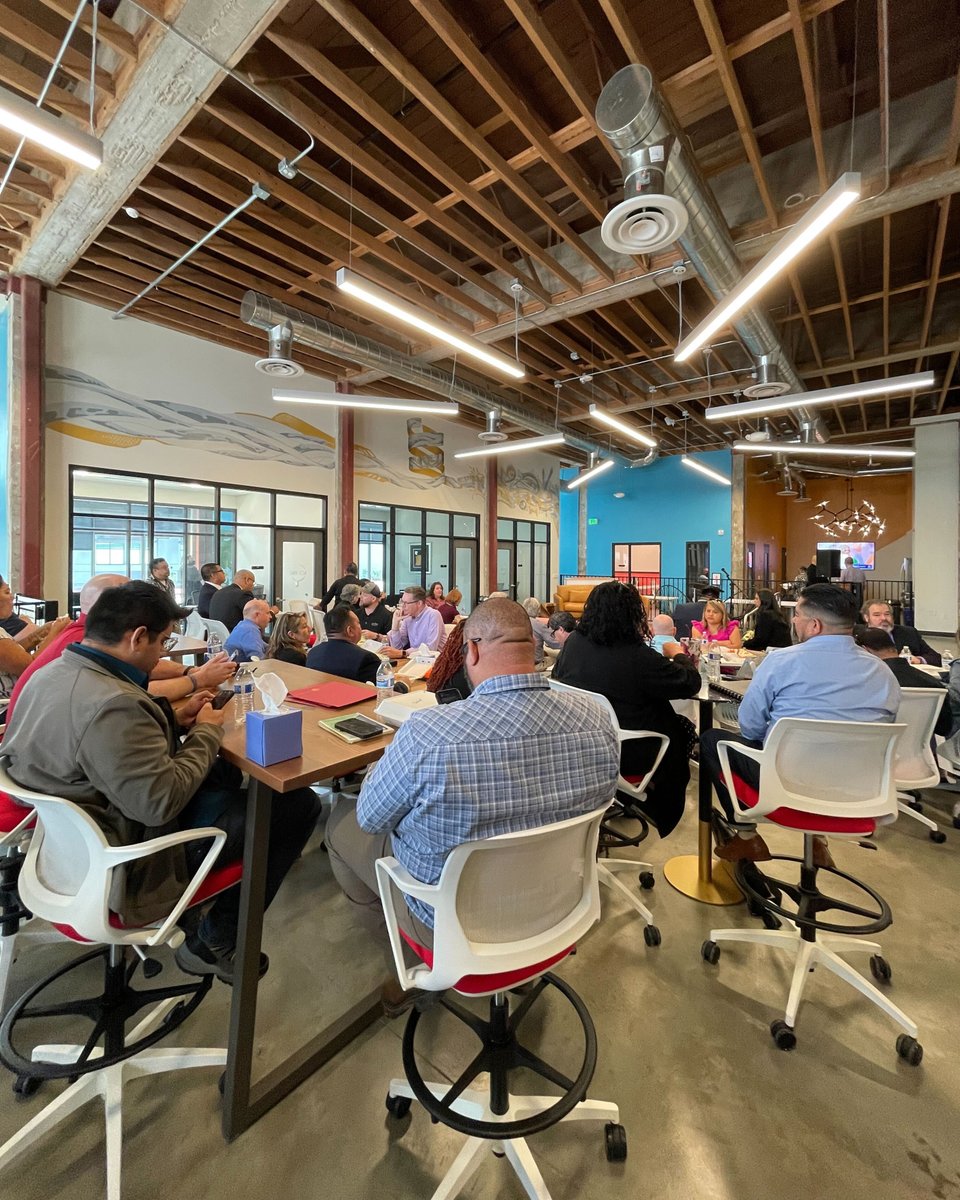 BitwiseInd's tweet photo. No one should be left behind in today's digital world. 🌐 That's why we're excited to join the Merced Digital Empowerment Coalition to create a stronger digital ecosystem in our county. We can leverage technology to drive economic development and help all of us thrive. 🙌 https://t.co/haYHyLtu2y