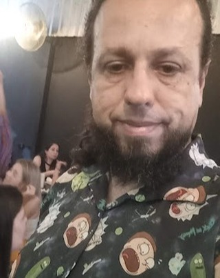 andremansonlima's tweet photo. Um #tbt com a camisa que gosto ro #rickemorty

#boanoite #goodnight #cabeludo #longhairman #barbudo #beardman #beard #barba #cerveja #cerveza #beer #bier #biere #birra #piva #cervejagelada #beerporn #brejarock #brejagram #instabeer #beeroftheday #beerlover #instagood #instal… https://t.co/vvSkppl2dG