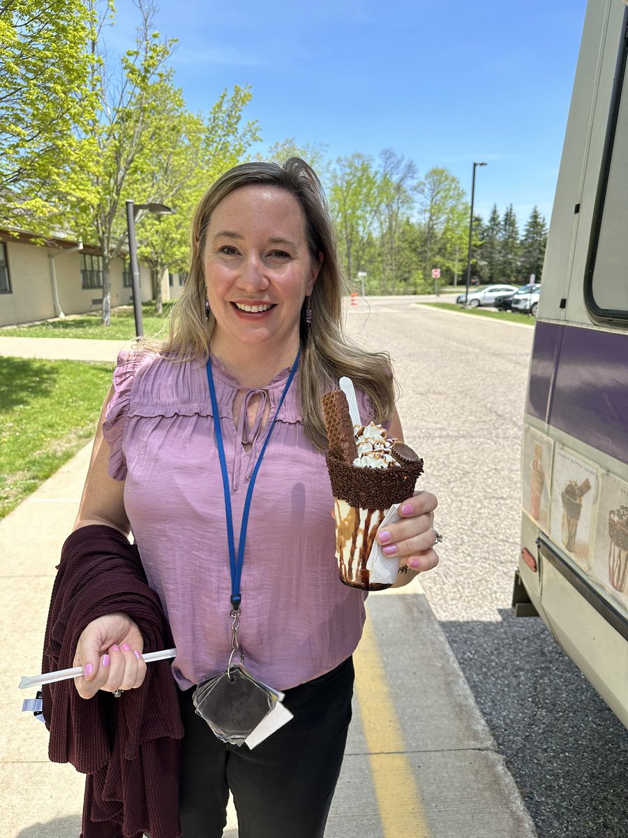 HWEPTA (@hwepta) on Twitter photo Staff Appreciation Day 4! We gave them a little Sugar Sugar because we think they are that sweet! #WEareWLCSD #hwestaffrocksandrolls #teacherappreciationweek #staffappreciationweek <a href="/WalledLkSchools/">Walled Lake Schools</a> Staff Appreciation Day 4! We gave them a little Sugar Sugar because we think they are that sweet! #WEareWLCSD #hwestaffrocksandrolls #teacherappreciationweek #staffappreciationweek <a href="/WalledLkSchools/">Walled Lake Schools</a>