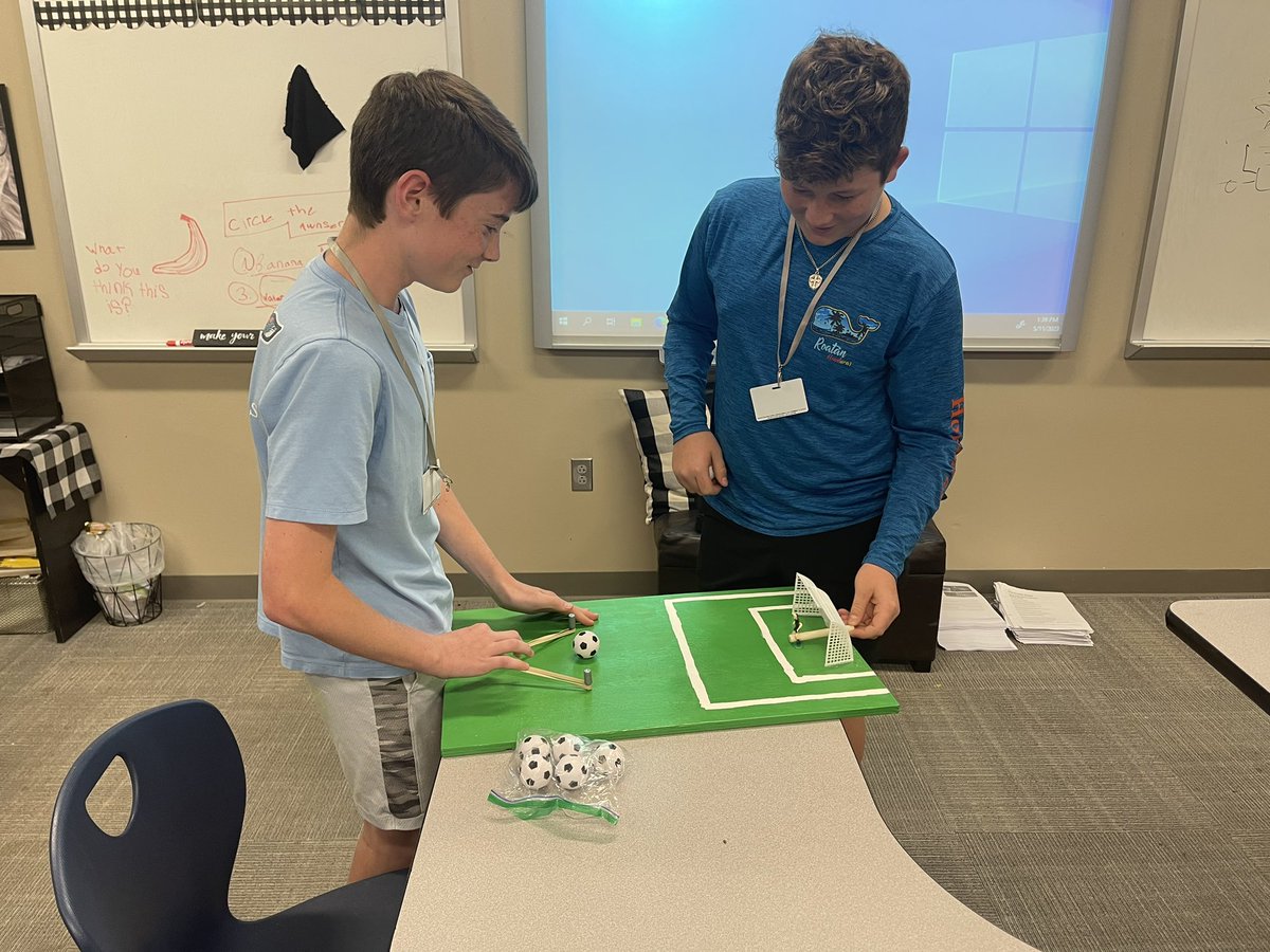 nikkimullinnix's tweet image. Sean is super passionate about soccer so he made a penalty shot game! #LionsLearning #PassionProjects #OHJH
