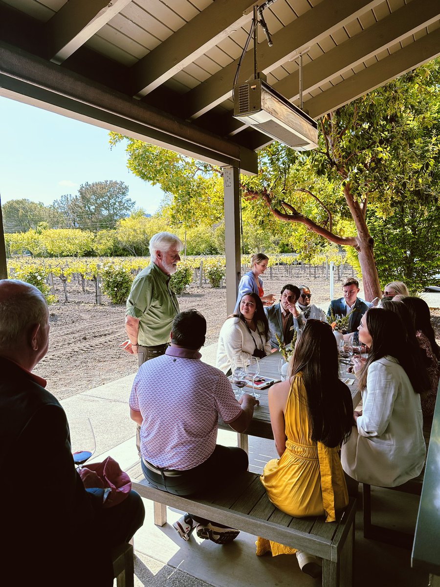 ParadigmWinery's tweet photo. Auburn University's hospitality program had the opportunity to visit Paradigm, along with several other restaurants, hotels, and wineries. It was truly a pleasure to connect with the aspiring leaders of tomorrow's hospitality industry and showcase what sets Paradigm apart. 👏 https://t.co/lk5JlQBk2X