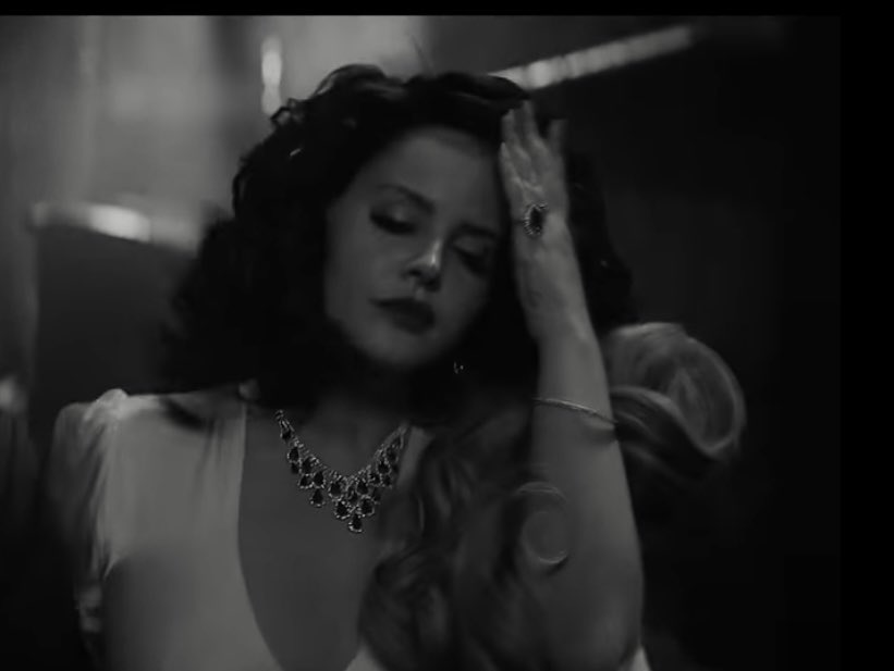 Giulia🍒 tweet media